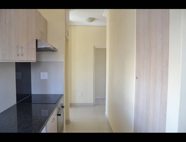 2 BEDROOM APARTMENT TO LET IN STRAND NORTH